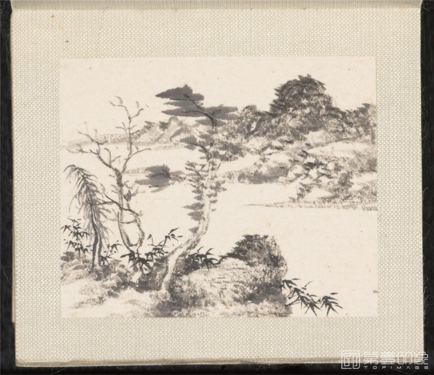 国画-山水花鸟册纸本-002-33.7 x 34.4cm