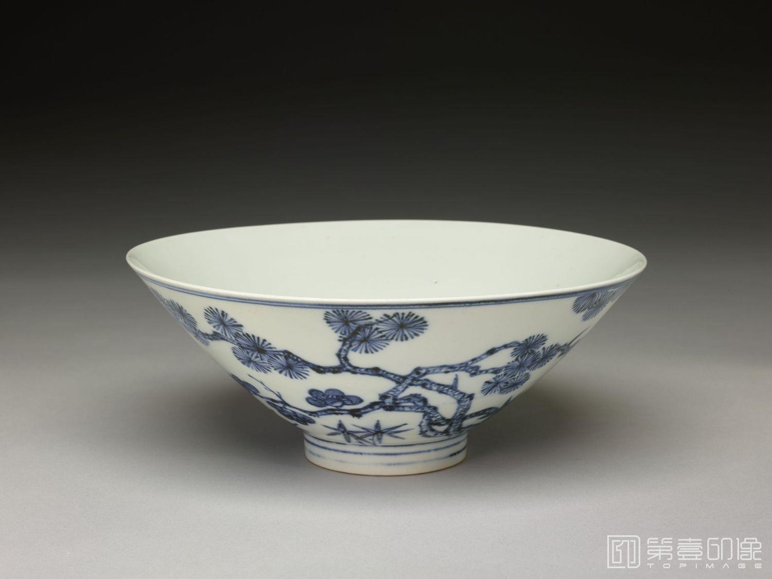 摄影-公元1403-1424年 青花岁寒三友图碗-高8.6cm 口径22cm 底径6.8cm