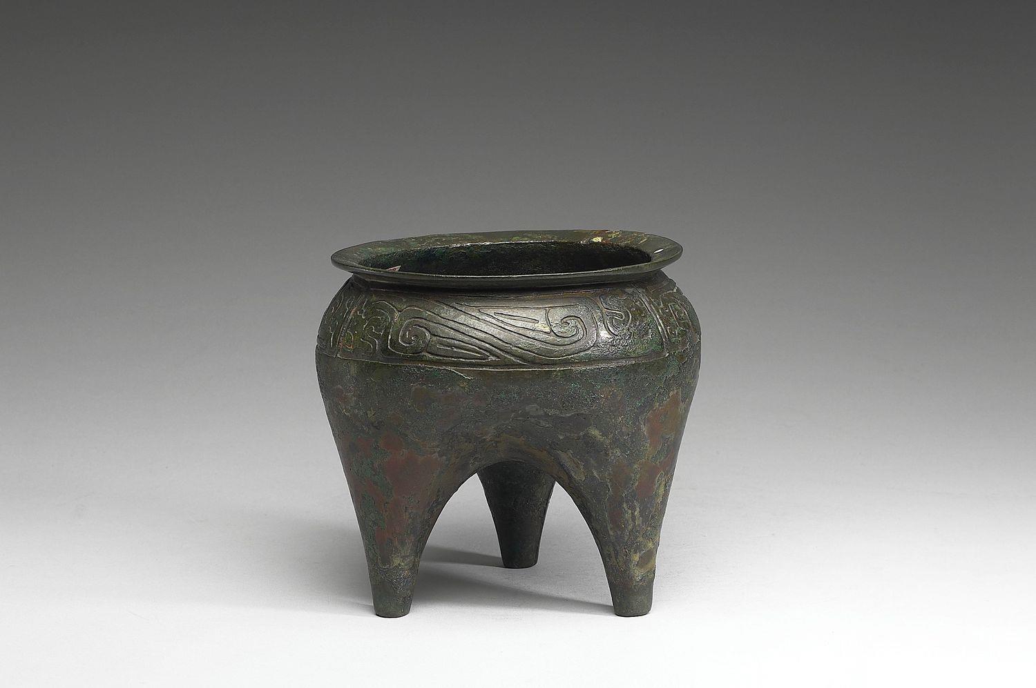 摄影-西周末春秋初 夔纹鬲-高16.0cm