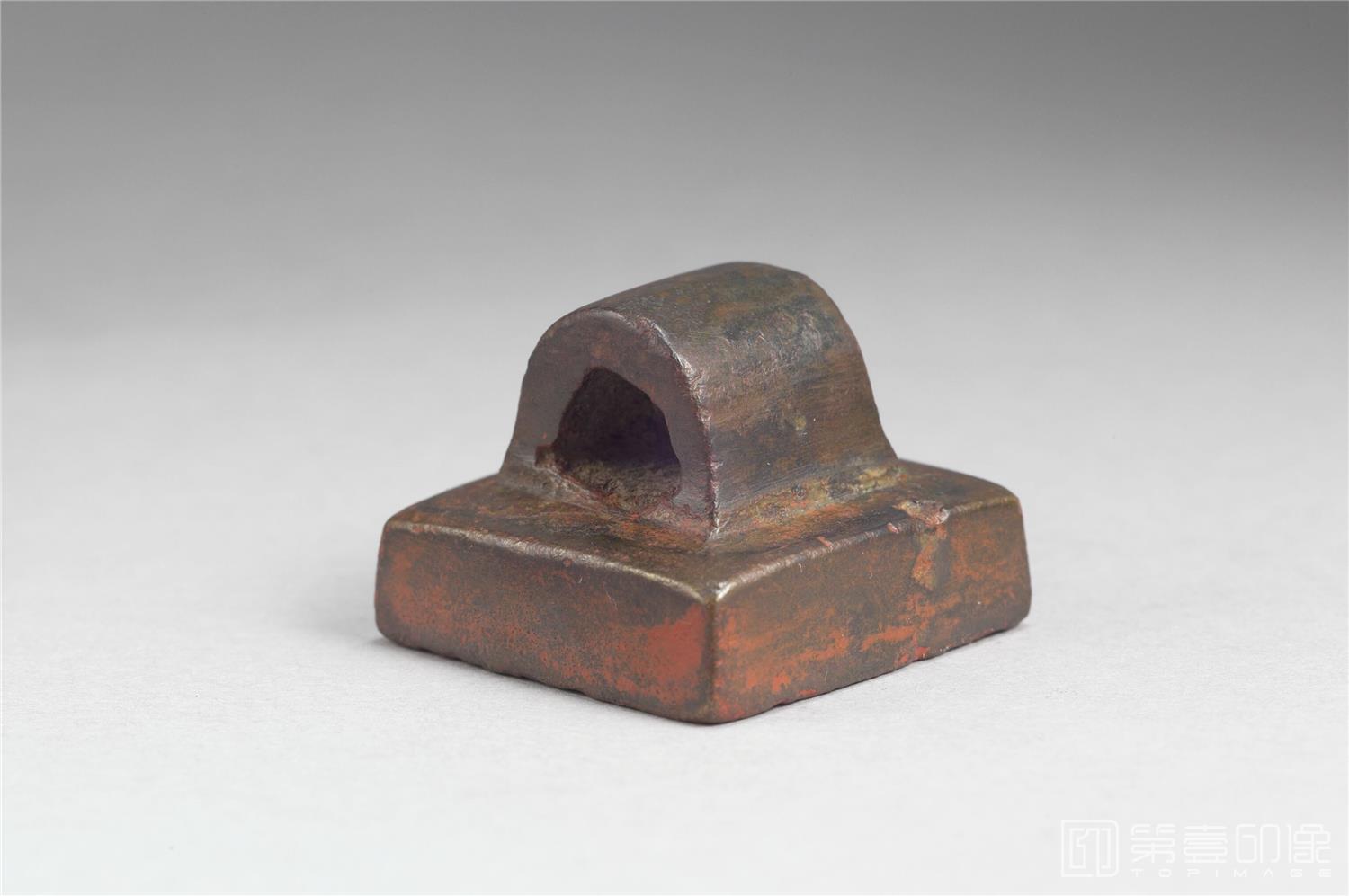 文物-「故鄣尉印」铜印 印面2.34×2.33 高1.79公分
